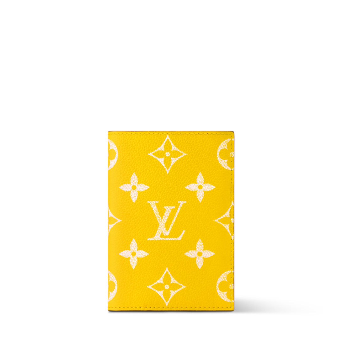 Passport Cover H40 - P9 Club | LOUIS VUITTON